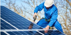 Installation Maintenance Panneaux Solaires Photovoltaïques à Louroux-de-Bouble